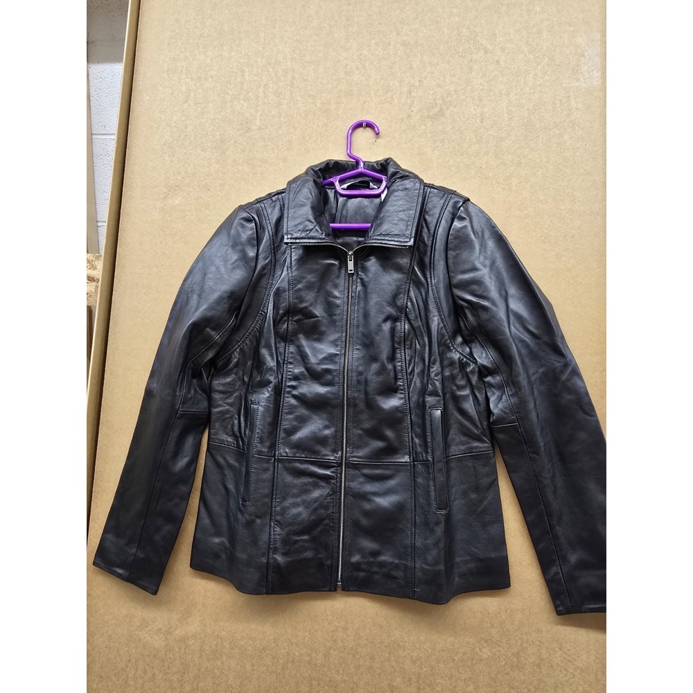 Jaket - Picture 2 of 10